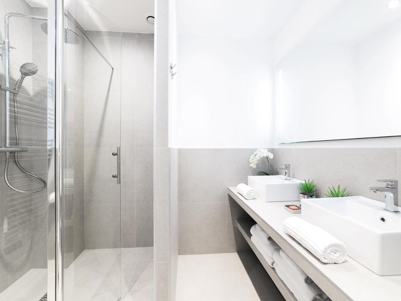 Livinparis - Luxury 3 Bedrooms Republique I Exterior photo